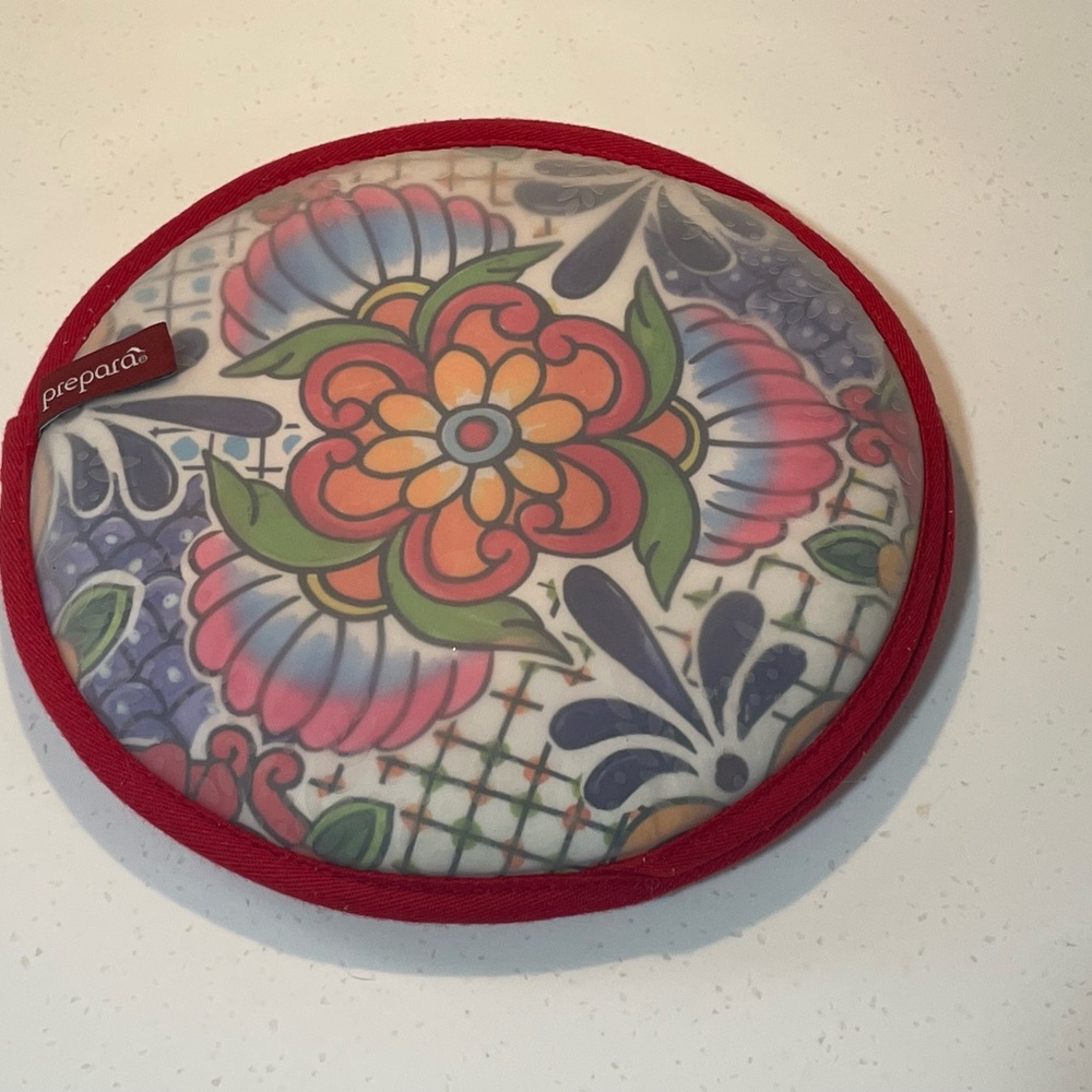 Prepara Fabric Tortilla Warmer Pouch in Red Microwave Safe